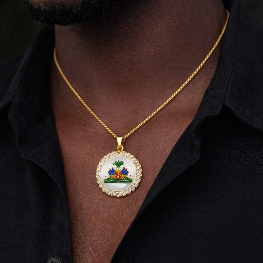 Collier Médaillon Haïti